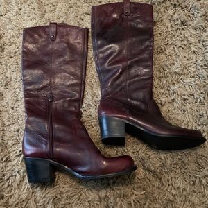 Jessica Simpson boots